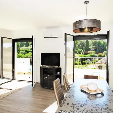 Elo.Marisa Apartmán Grimaud
